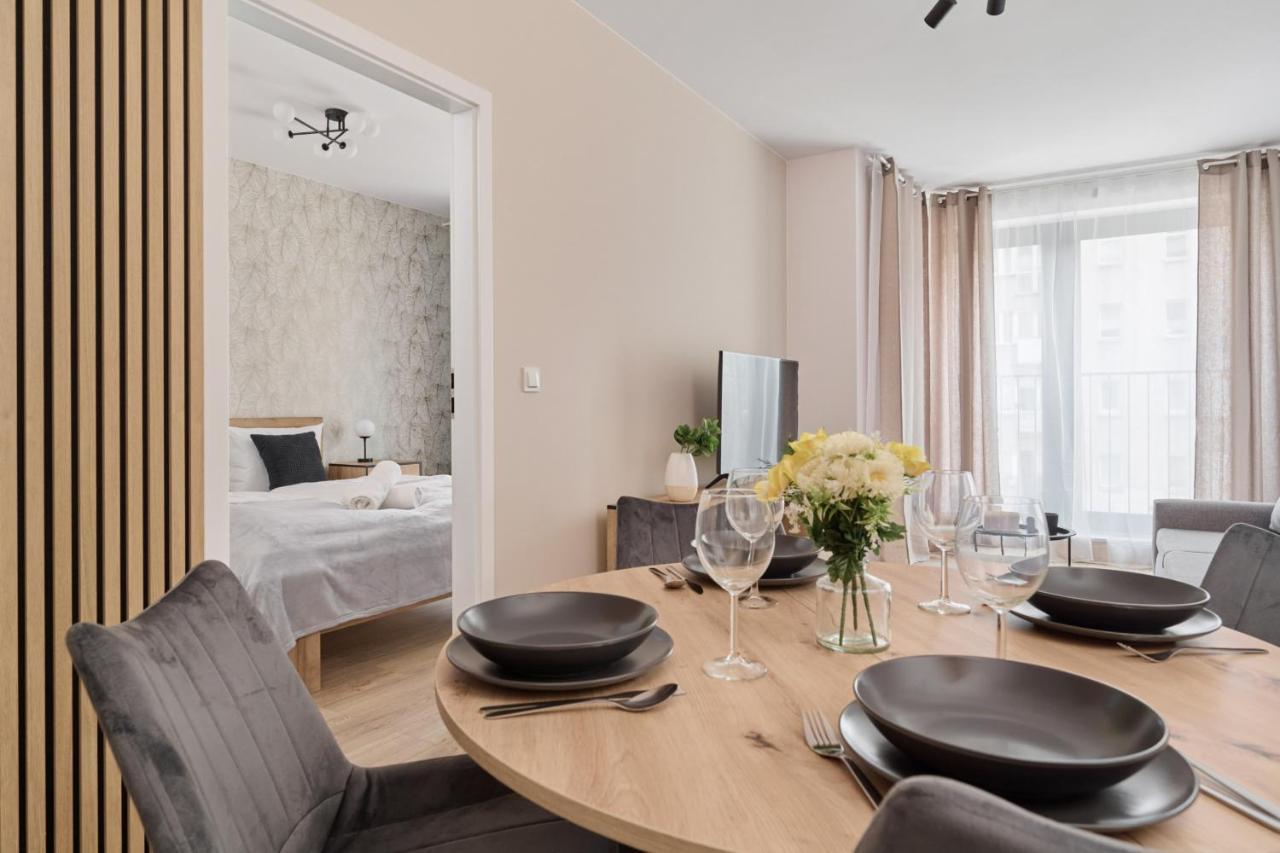 Nowoczesny Apartament Z Balkonem I Parkingiem W Centrum Wroclawia By Noclegi Renters מראה חיצוני תמונה