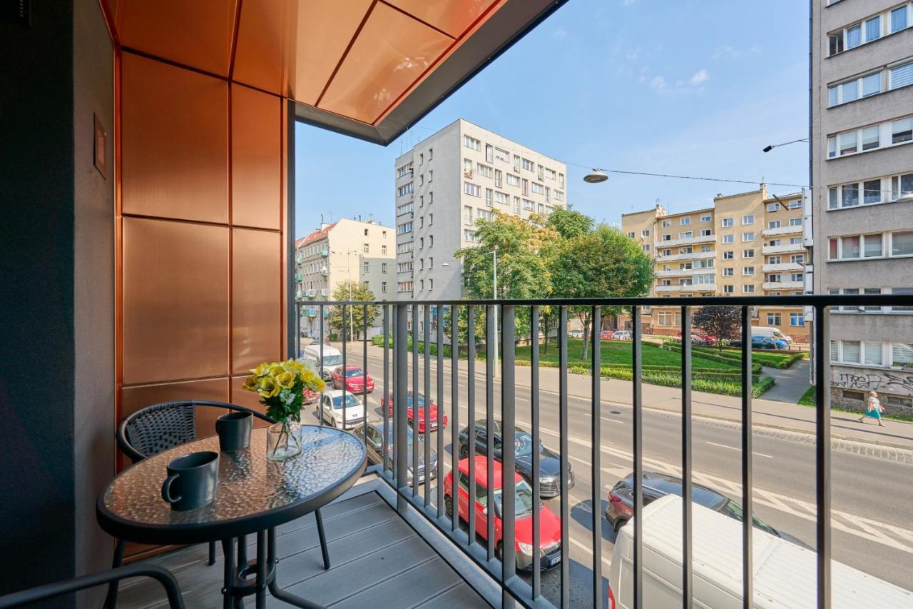 Nowoczesny Apartament Z Balkonem I Parkingiem W Centrum Wroclawia By Noclegi Renters מראה חיצוני תמונה